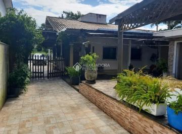 Casa · 204m² · 2 Quartos · Casa à venda no Campeche, Florianópolis