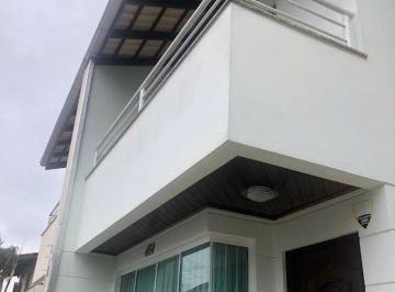 63ddd5282fc5bc1b8834d2253482a6a26e55386d · Sobrado com 3 dormitórios à venda por R$ 1.749.000,00 - Centro - Balneário Camboriú/SC