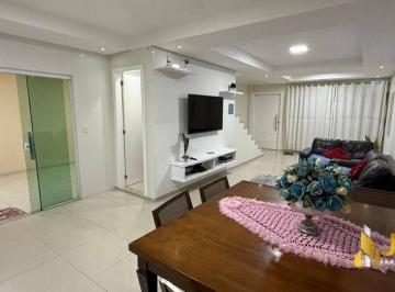 d25886a04dd3cb340f3ac5b3b4365a731096c9b8 · Casa com 3 dormitórios à venda, 160 m² por R$ 1.100.000,00 - Municipios - Balneário Camboriú/SC