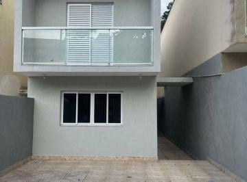 2c8f18d7abfe818c603a6191e1acd8618c621720 · Casa a venda no condomínio Pinus Park