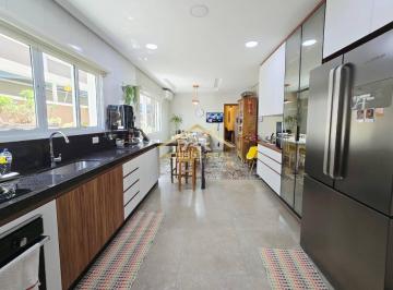 Casa · 162m² · 4 Quartos · 3 Vagas · Lindo Sobrado 232m² com 3 Suítes, 3 Vagas no Umuarama prox Cidade de Deus.