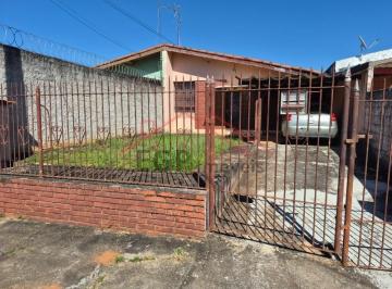 Foto 01 · Casa térrea no Central Parque, Sorocaba, SP. São 200m² de terreno, 74m² de construção, com 02 dormit