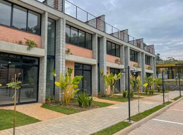 Casa de 2 quartos, Guararema · Casa em condomínio com quintal, 132 metros quadrados de construção, no bairro de Luis Carlos