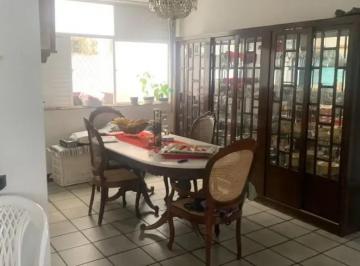 Apartamento de 4 quartos, Salvador · Apartamento de 170m2, 4/4, 3 suítes, andar baixo, vista mar, no Corredor da Vitória para venda