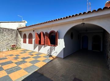 Casa de 4 quartos, Gama · Casa 4 quartos setor central Gama quadra 10