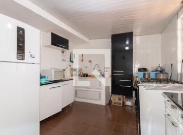 Localizada no charmoso bairro de Jaguaribe, esta casa é uma excelente opção para · Casa à Venda - Bela Vista, 1 Quarto, 165 m2