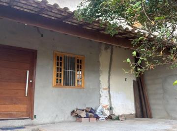 Casa · 218m² · 4 Quartos · 4 Vagas · Casa à Venda no Bairro Joá