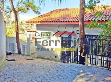 Casa · 112m² · 2 Quartos · 2 Vagas · Casa Térrea em VILA ISOLINA MAZZEI, com 2 quartos, 2 vagas e quintal com churrasqueira