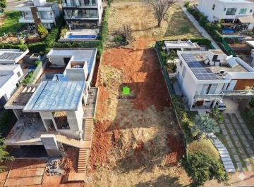 Terreno · 525m² · Excelente lote no condomínio Gran Royalle