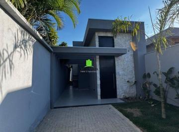 Photo 1 · Casa à Venda com 90 m² de Área Construída em Terreno de 180 m², 3 Quartos e 1 Su