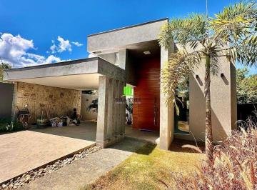 Casa · 153m² · 3 Quartos · 4 Vagas · Casa Nova no Bairro Redenção