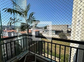 Localizado no charmoso bairro do Núcleo Residencial Célia Mota, este apartamento · Apartamento à Venda - Jardim Esperança, 3 Quartos, 71 m2