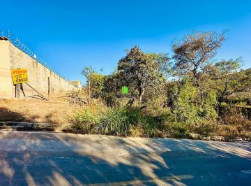 Terreno · 915m² · Lote em Recanto Da Lagoa.
