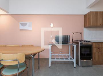 Localizado no encantador bairro da Bela Vista, este espaçoso apartamento oferece · Apartamento à Venda - Bela Vista, 5 Quartos, 145 m2