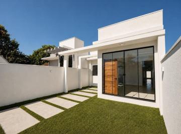 Casa · 90m² · 2 Quartos · 1 Vaga · CASA COM 2 DORMITÓRIOS, SUÍTE COM HIDROMASSAGEM E A APENAS 3 MINUTOS DA PRAIA – ITAPOÁ/SC
