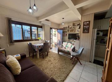 Casa · 109m² · 2 Quartos · 2 Vagas · Sobrado semimobiliado à venda com 2 quartos