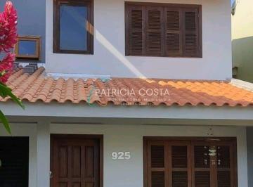 Casa · 3 Quartos · Sobrado à Venda no Pinguirito - Garopaba/SC