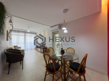 Foto · Apartamento com varanda vista mar a 50m da praia na região do Centro nas Pitangu
