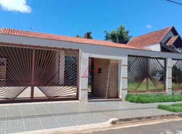 Casa · 167m² · 4 Quartos · 3 Vagas · Casa com 4 Quartos à Venda, 167m² por R$750.000,00, Aeroporto, Londrina-PR