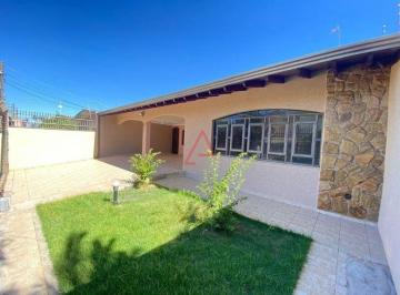 Casa · 165m² · 4 Quartos · 4 Vagas · Casa com 4 Quartos à Venda, 165m² por R$800.000,00, Messiânico, Londrina-PR