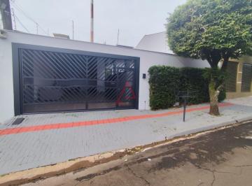 Casa · 152m² · 3 Quartos · 4 Vagas · Casa com 3 Quartos e Piscina à Venda, 152m² por R$780.000,00, Jardim Alvorada, Londrina-PR