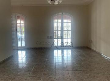 Casa · 375m² · 3 Quartos · 3 Vagas · Oportunidade - Casa - Conjunto Residencial Galo Branco - 3 Dormitórios - 375m².