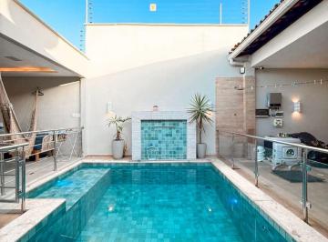 Casa · 182m² · 3 Quartos · 4 Vagas · Vendo Casa Solta no Planalto Vinhais