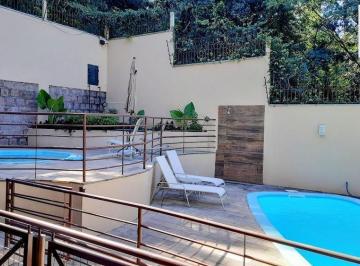 Casa · 140m² · 3 Quartos · 2 Vagas · Casa de 3 quartos, suíte e 2 vagas de garagem