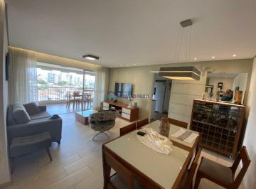 Apartamento · 137m² · 3 Quartos · 2 Vagas · Apartamento à venda na Vila Gumercindo com 3 quartos e 2 vagas de garagem.