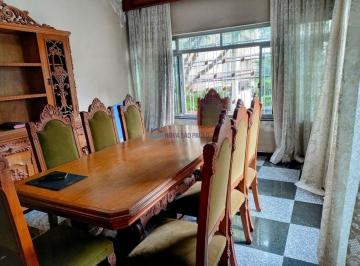 Casa · 200m² · 4 Quartos · 1 Vaga · Casa à venda na Saúde com 4 quartos, 1 vaga.