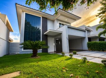 Casa de 4 quartos, Foz do Iguaçu · Sobrado com 3 Suítes + Escritório no Condomínio Terras Alpha – Foz do Iguaçu