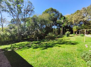Casa de 2 quartos, Curitiba · Terreno de 1110 metros, com casa em condomínio de alto padrão