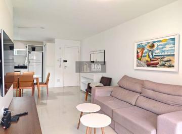 245b5dd685f5.jpg · Apartamento mobiliado com três quartos na Praia de Jurerê