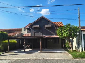Casa de 3 quartos, Sorocaba · OPORTUNIDADE- Sobrado em madeira ipê com alvenaria em Ibiti do Paço-Sorocaba