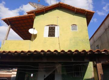 Casa de 3 quartos, Santa Luzia · Casa tipo sobrado com 3 quartos sendo uma suíte.