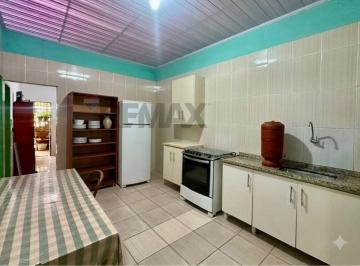 Casa · 130m² · 3 Quartos · 2 Vagas · Casa à venda em Samambaia Sul com Lote de 140m²