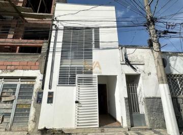 Comercial · 6 Quartos · Casa Comercial para Locação no Centro de Mogi das Cruzes