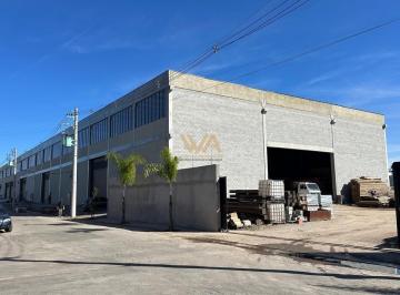 Comercial · 1080m² · 3 Vagas · Galpão para Locação com 1.080m² em Jundiapeba, Mogi das Cruzes