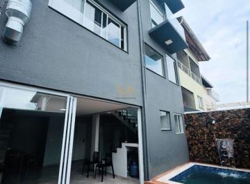 Casa · 306m² · 3 Quartos · 3 Vagas · Sobrado Triplex com Piscina à Venda no Jardim Nathalie