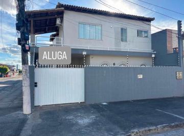 Casa de 3 quartos, Feira de Santana · ALUGA CASA USO RESIDENCIAL OU COMERCIAL COM 3/4 E SUITE NO BAIRRO PONTO CENTRAL