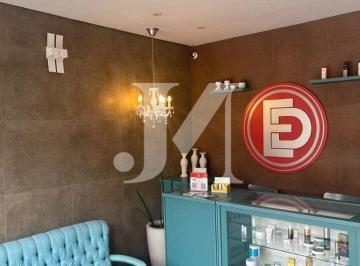 Casa · 180m² · Sobrado Comercial de 180m², com 5 salas no Belém