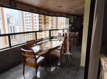 Apartamento · 240m² · 4 Quartos · 4 Vagas · Condomínio Edifício Morangatu - Apartamento de 240m², 4 Suítes e 4 Vagas no Condomínio Edifício Mora