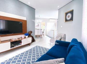 Casa · 224m² · 3 Quartos · 2 Vagas · Casa Sobrado de 297m², com 3 Dormitórios e 1 Suíte e com 2 Vagas no Bairro da Moóca.