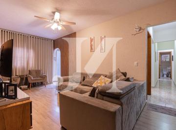 Casa · 200m² · 5 Quartos · 2 Vagas · Casa Sobrado de 200m², 5 Dormitórios e 2 vagas para venda no Jardim Vila Formosa