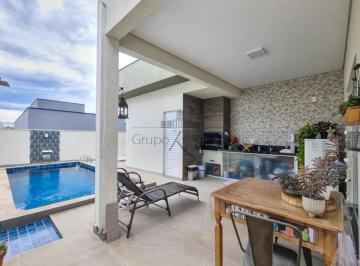 Casa de 3 quartos, Caçapava · Oportunidade, Casa Térrea Condomínio Terras do Vale, Caçapava, 3 Dormitórios, Área Gourmet, Piscina