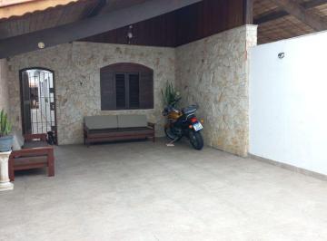 Casa de 2 quartos, Praia Grande · Casa a 5 minutos do mar, maravilhosa, 2 suites, lote 5 x 35 4 vagas de garagem R$ 595.000