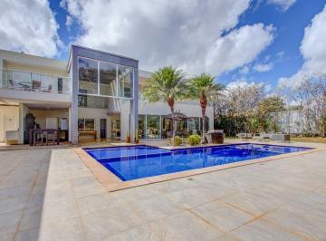 Casa de 4 quartos, Brasília · Casa de Luxo na SMDB 4, Lago Sul – 682,00m², 4 Quartos, 3 Suítes, Projeto Giovanini Lettieri