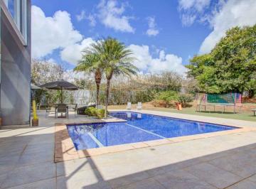 Casa de 4 quartos,  · Casa de Luxo na SMDB 4, Lago Sul – 682,00m², 4 Quartos, 3 Suítes, Projeto Giovanini Lettieri