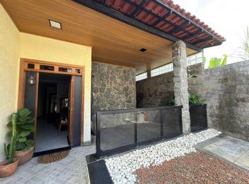 Casa · 250m² · 3 Quartos · Casa Residencial à Venda, Jardim Planalto, Colatina - Ca0101.