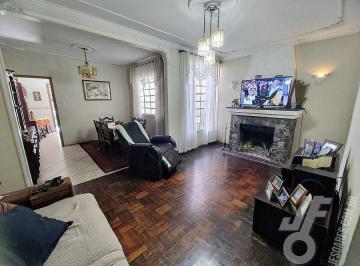 Casa · 144m² · 3 Quartos · 1 Vaga · Casa à venda no bairro Centro em Pelotas/RS